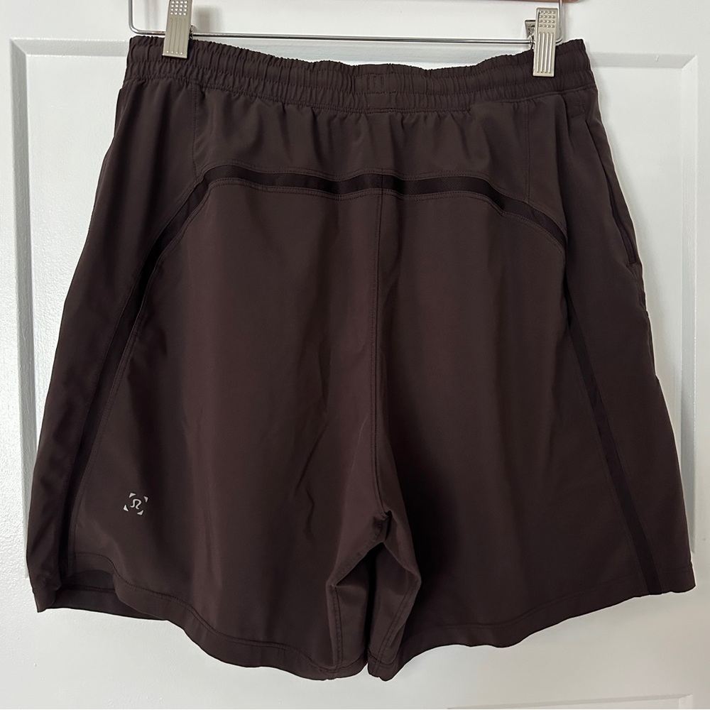 Lululemon Pace Breaker 7" Shorts Medium Linerless - like new brown